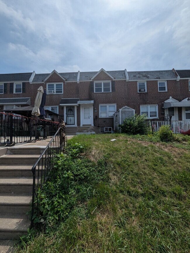 Updated Home - Northeast Philadelphia - Updated Home - Northeast Philadelphia