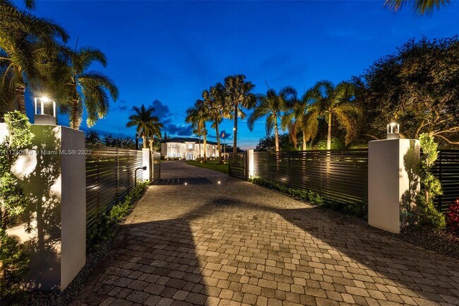 Photo - 5801 Melaleuca Rd