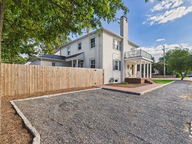 Photo - 5508 Grove Ave