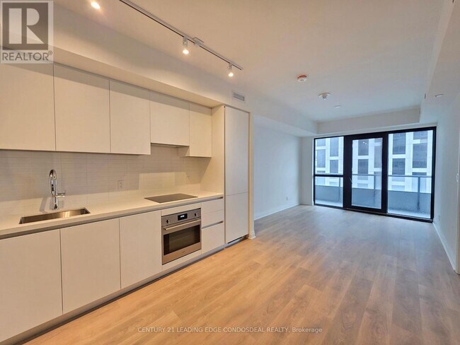 Photo - 4015 The Exchange Unit 3201