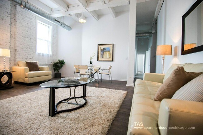 Building Photo - 932 W Dakin St Unit 202 Rental