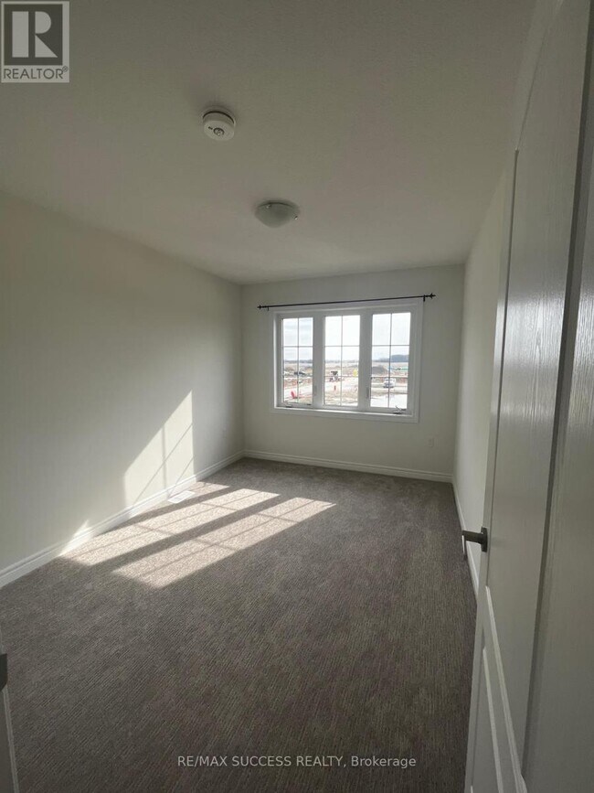 Photo - 23 Lloyd Davies Wy