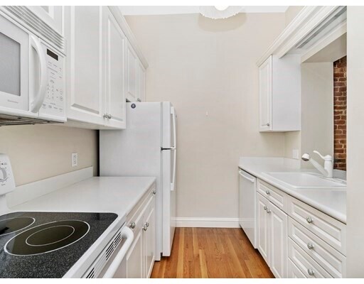 Photo - 237 W Newton St Unidad #3