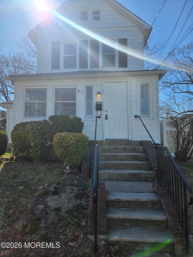 Photo - 811 Central Ave