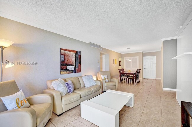 Photo - 2501 S Ocean Dr Unit 618 (Available Apr 17)