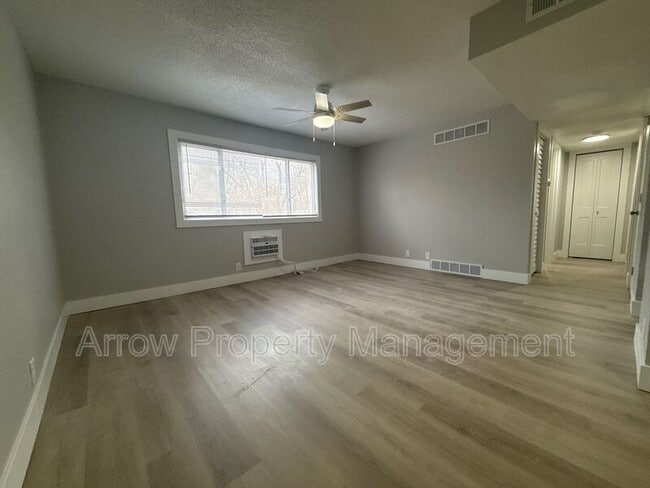 Building Photo - 1010 N 16th St