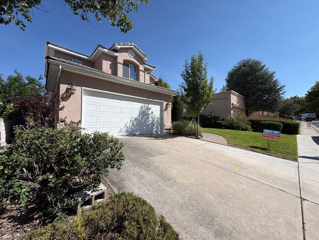Photo - 6517 Glen Oak NE