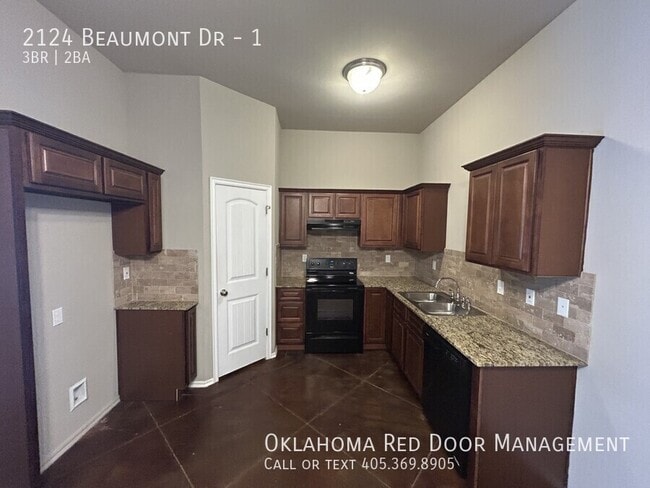 Photo - 2124 Beaumont Dr