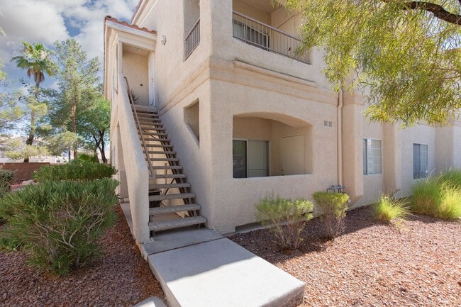 Photo - Adorable 1 Bedroom Condo on the First Floor
