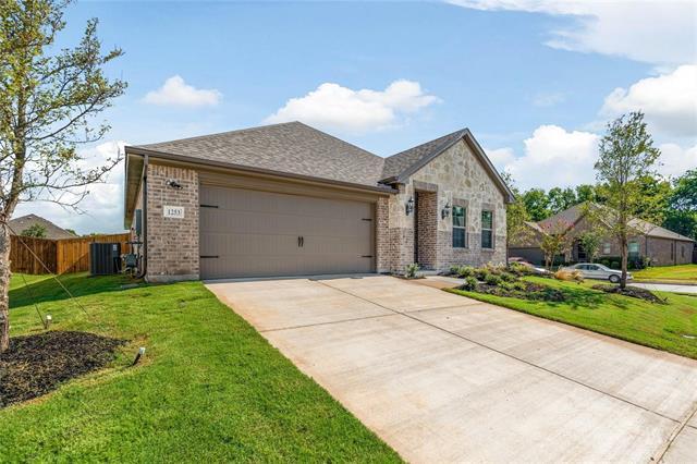 1253 Carinna Dr