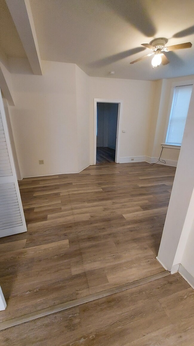 Photo - 394 Center St Unit 1