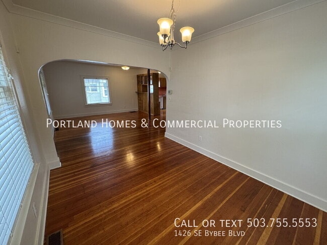 Photo - 1426 SE Bybee Blvd