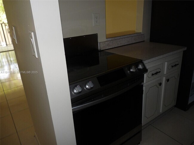 Photo - 14415 N Kendall Dr Unit 311G
