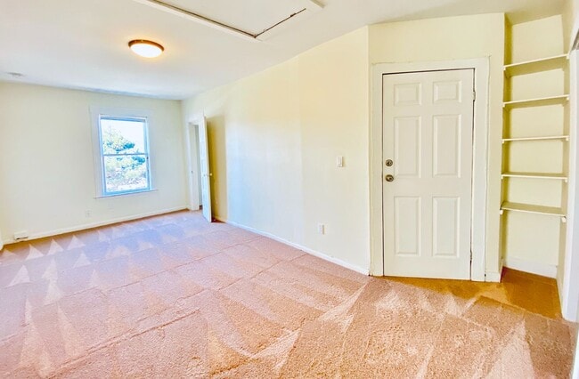 Photo - 2058 14th Ave W Unidad 3