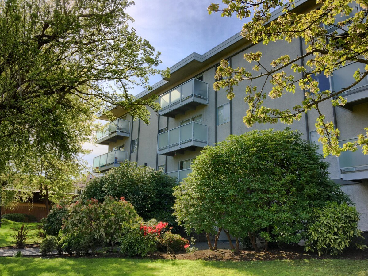 Photo - 575 Marifield Ave Unit 311