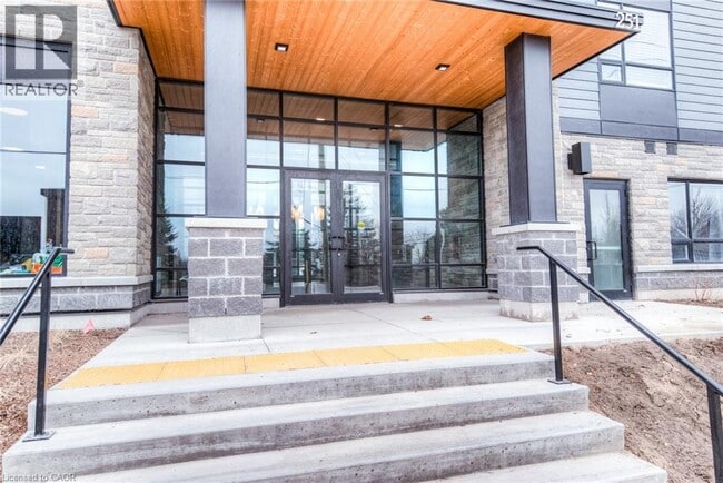 Photo - 251 Northfield Dr E Unit 108