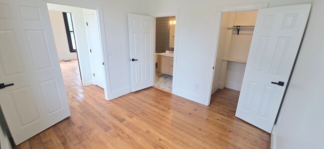 1205 Lee St Unit 1