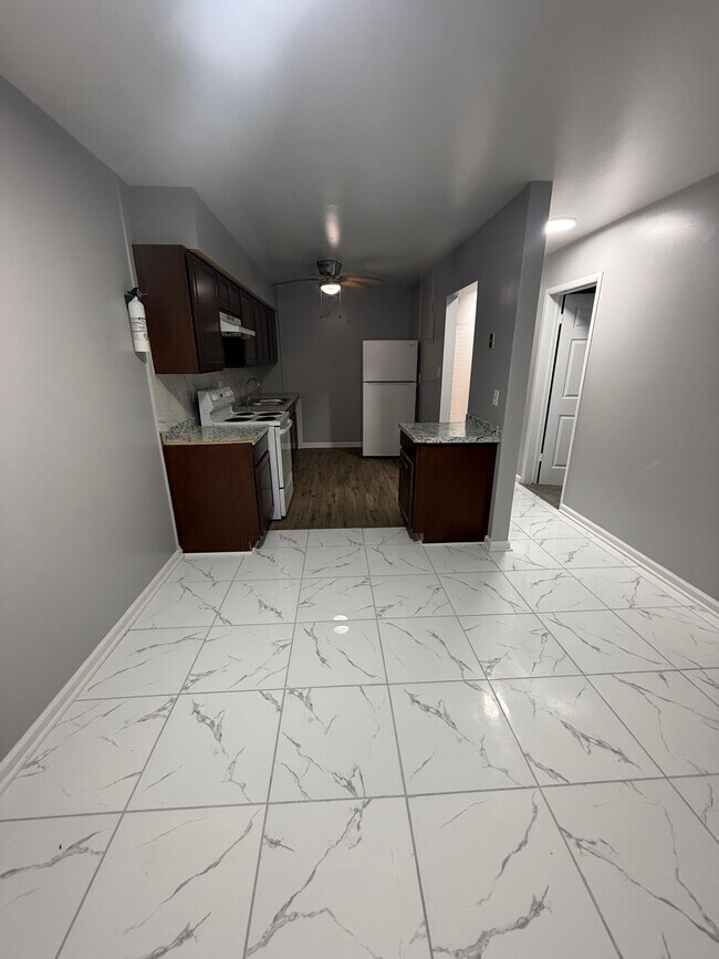 Dolson Arms Apartments