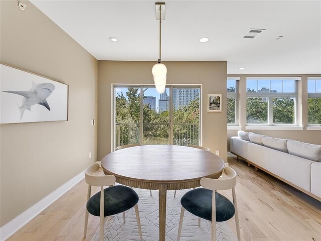 Photo - 908 Nueces St Condo Unit 33