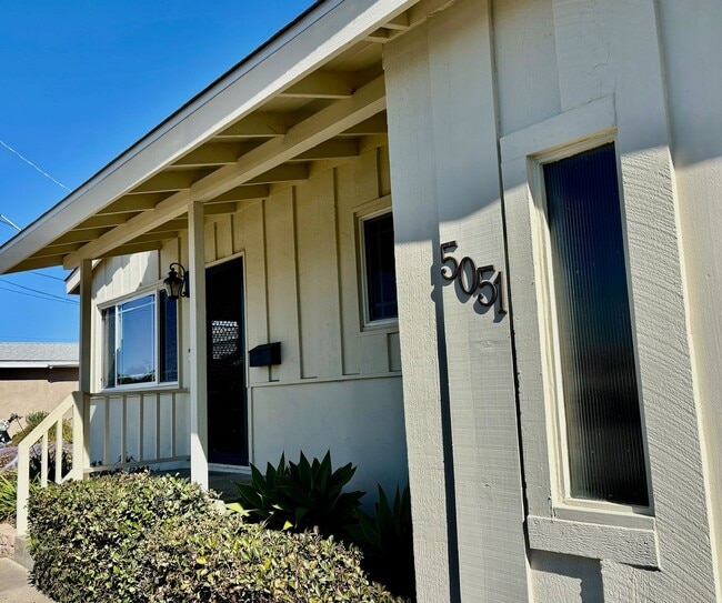 Photo - 4BR House in Clairemont with a 2 Car Garage, AC, and W/D Hookups