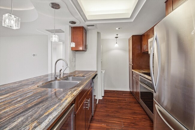 3525 Sage Rd Unit 512