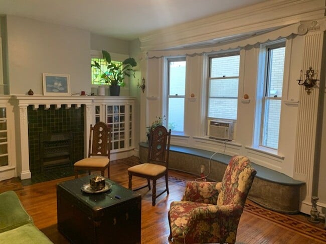 Building Photo - 223 S Atlantic Ave Unit Apt 1