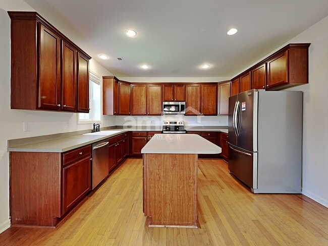 Photo - 8 Red Jonathan Ct