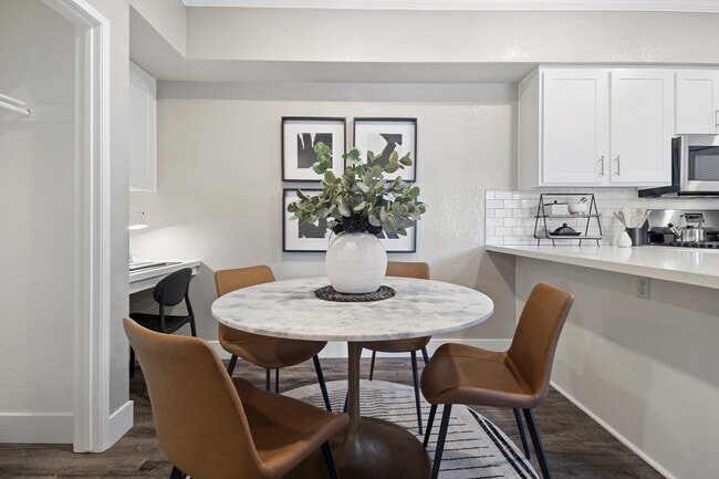 Estancia at Mission Grove