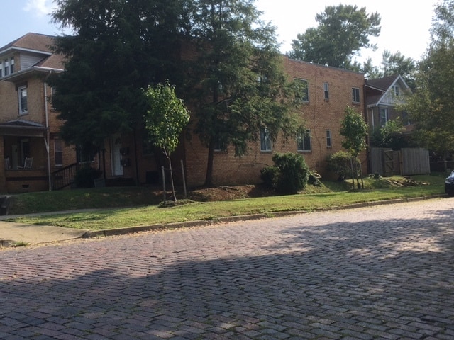 Lateral del edificio - 1201 7th St Unidad #2