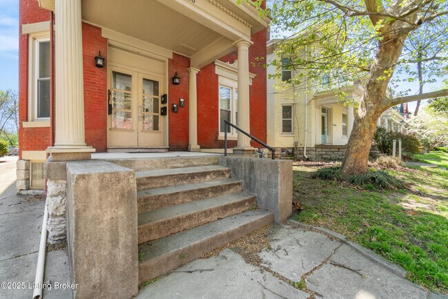 Photo - 1236 E Broadway