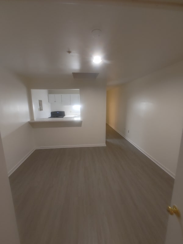 Building Photo - 1628 Annapolis Rd Unit 4 Rental