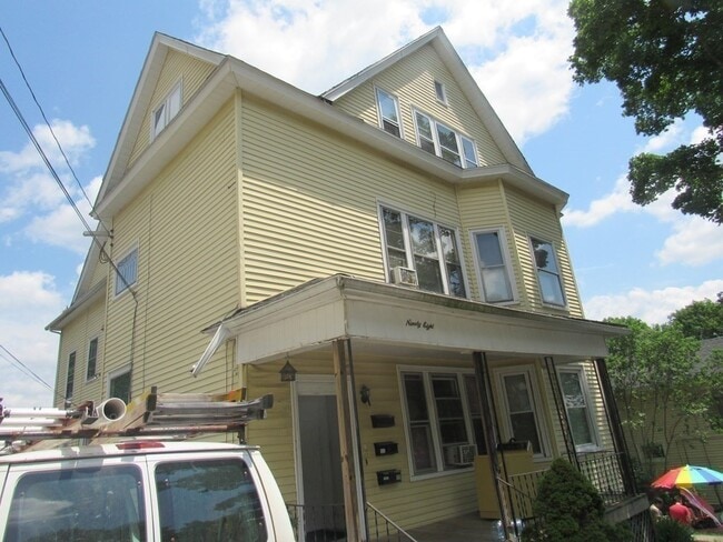 Photo - 98 Brookline St Unidad 1