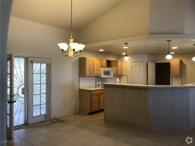 Building Photo - 1951 Jeane Ave Rental