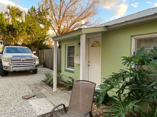 Photo - 408.5 Flagler Blvd