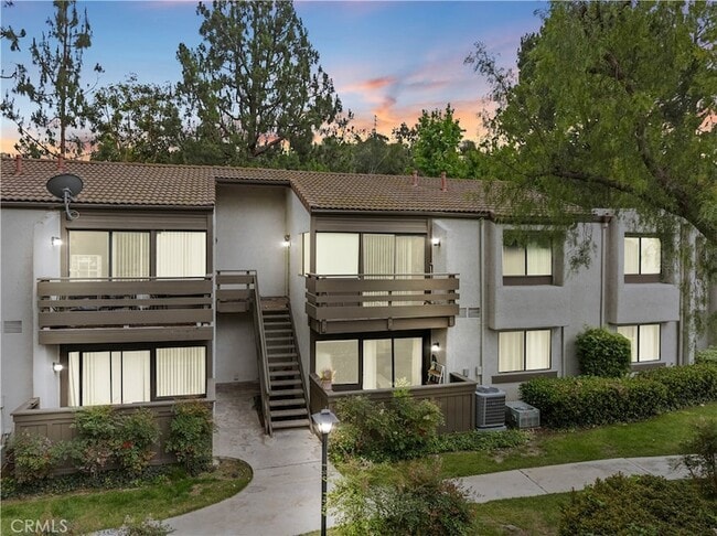 Building Photo - 22886 Hilton Head Dr Unit 139