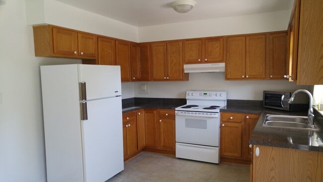 Photo - 10351 Canterbury St Unit 2E