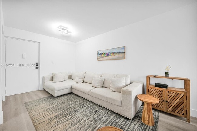 Photo - 250 180th Dr Unit 554