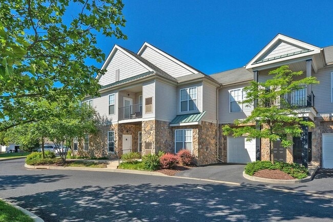 Photo - Pennbrook Station