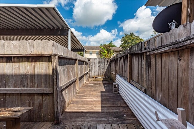 Photo - 1456 Silverpines Rd Unit True