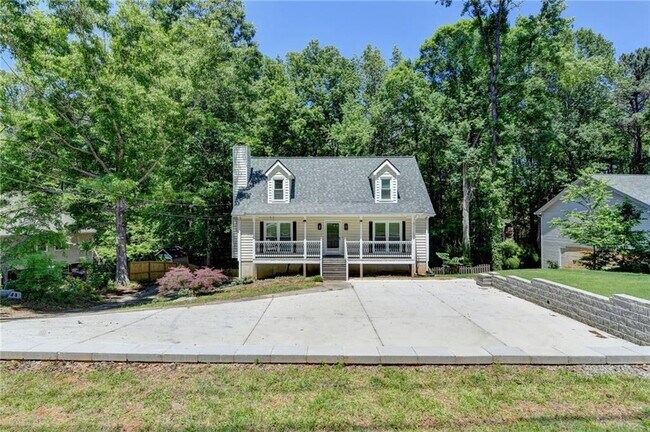 Photo - 1530 Plunketts Rd