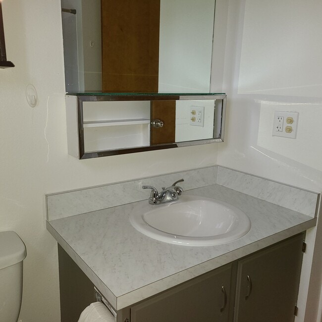 Photo - 1200 Avenue C Unit B