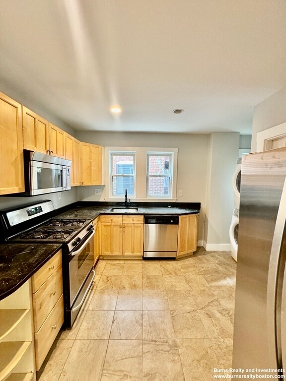 Photo - 58 Saxton St Unit 2