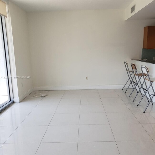 Photo - 1060 Brickell Ave Unit 2309