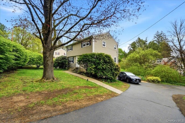 Photo - 398 Cherry St