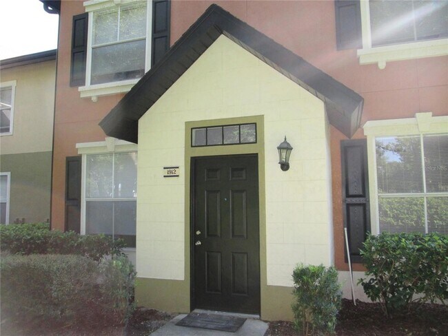 Building Photo - 5957 Westgate Dr Unit 1912