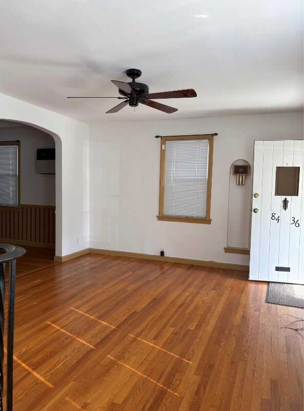 Photo - 84-36-8252 252nd St