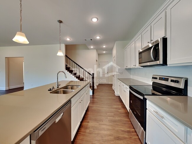 Photo - 5223 Blue Mountain Dr