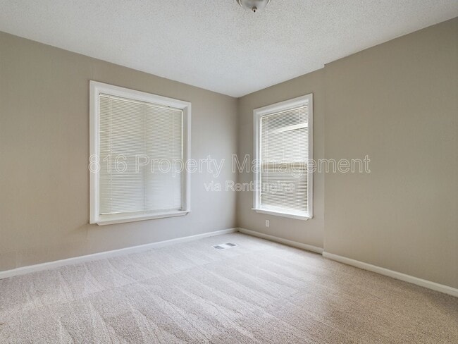 Photo - 5218 Highland Ave