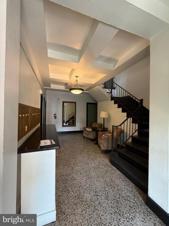Building Photo - 2527 Q St NW Unit 102 Rental