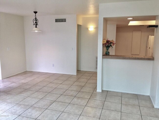 Photo - 4283 N River Grove Cir